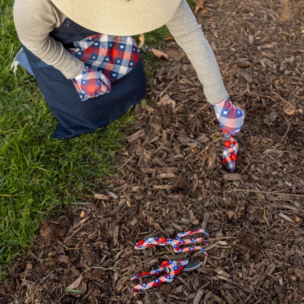 3 Piece Texas Themed Garden Tool Set Metal Hand Tools Shovel Cultivator Shears Gardening Enthusiasts